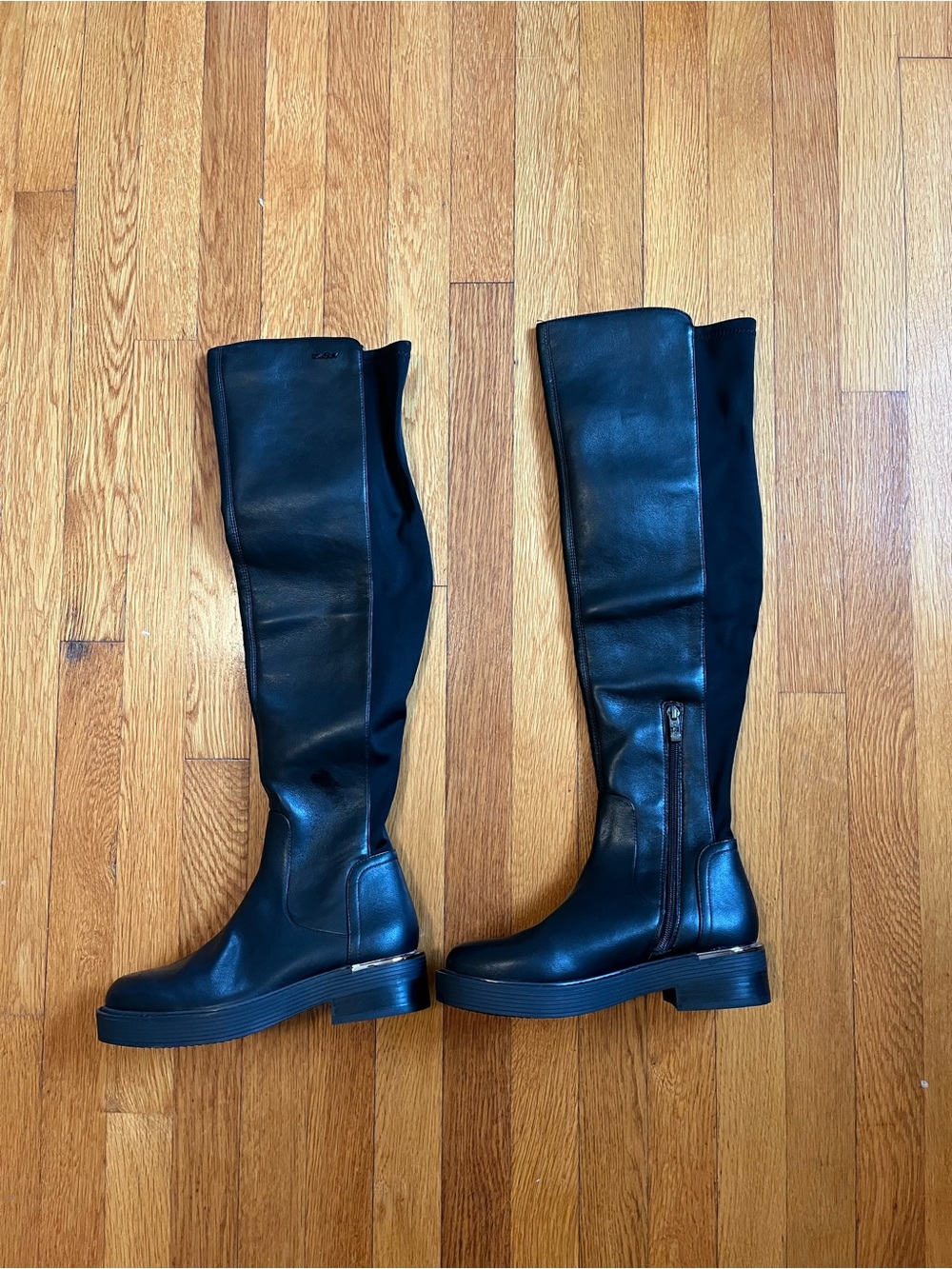 New DKNY Winsloe Over The Knee Boots Size 7 Read